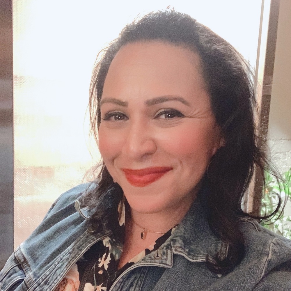 Meet your Posher, Angela